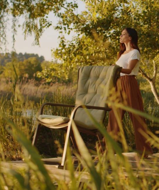 Кресло-качалка пластиковое Folio табак 720х810-925х1190-1125 мм Кресло-качалка пластиковое Folio табак 720х810-925х1190-1125 мм