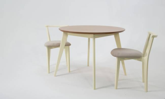 Стол Сканди К 90 слоновая кость/натур со стульями Франк слоновая кость велюр бежевый Стол Сканди К 90 слоновая кость/натур со стульями Франк слоновая кость велюр бежевый