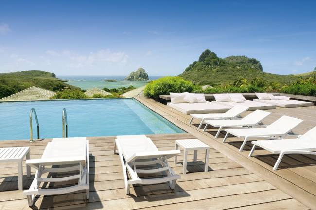 Столик пластиковый для лежака Ocean Side Table белый 450х450х450 мм Столик пластиковый для лежака Ocean Side Table белый 450х450х450 мм