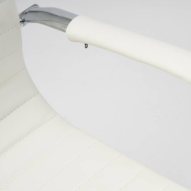 Кресло URBAN кож/зам, белый, 36-01 белый кож/зам Кресло URBAN кож/зам, белый, 36-01 белый кож/зам