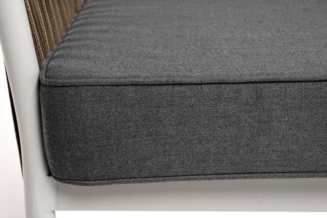 "Касабланка" диван 3-местный плетеный из роупа, каркас алюминий светло-серый (RAL7035) муар, роуп серо-коричневый 23мм, ткань серая 017 "Касабланка" диван 3-местный плетеный из роупа, каркас алюминий светло-серый (RAL7035) муар, роуп серо-коричневый 23мм, ткань серая 017