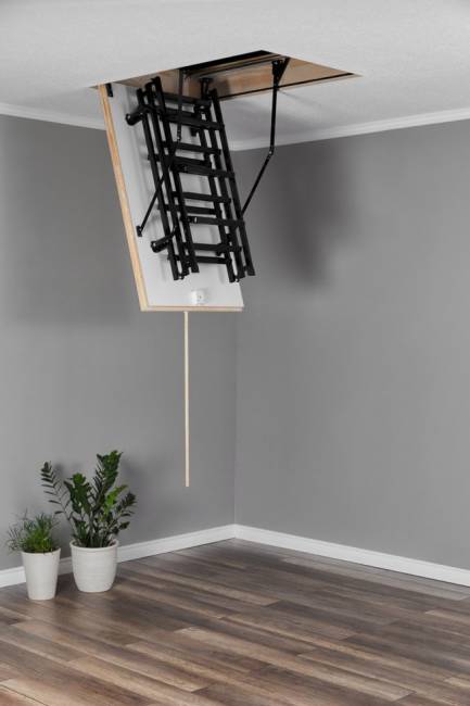 Чердачная складная лестница Metal T3 120х70